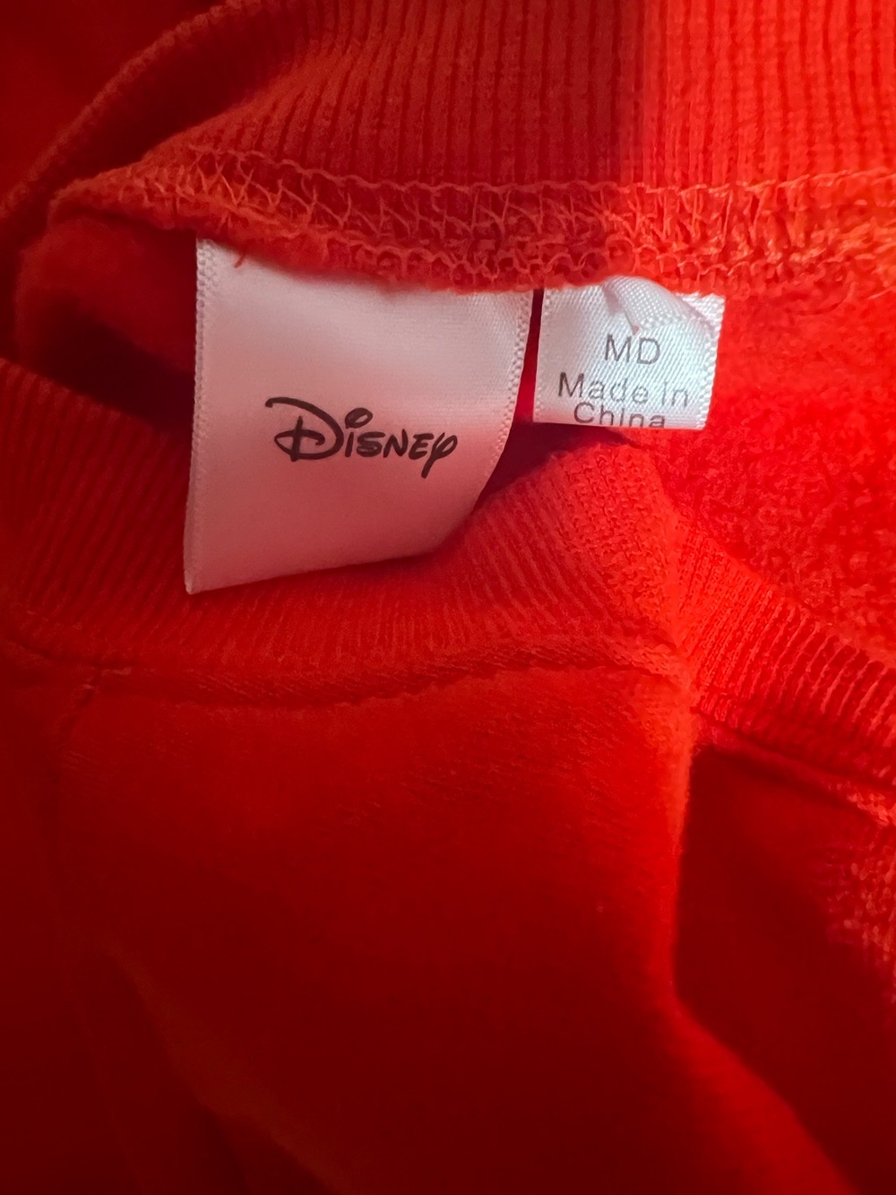 Disney Winnie The Pooh Red Printed Crewneck Sweater Womens Medium - Picture 5 of 5